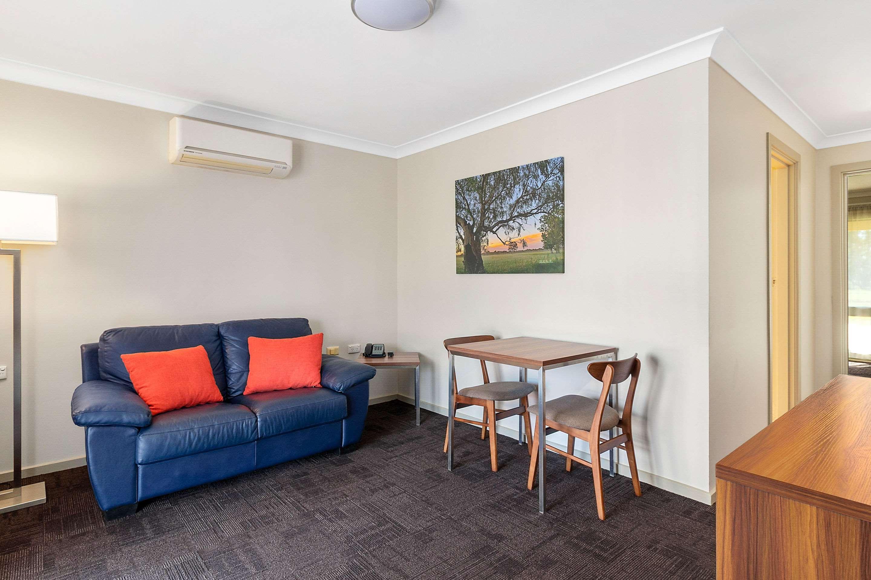 Quality Inn Carriage House Wagga Wagga Bagian luar foto