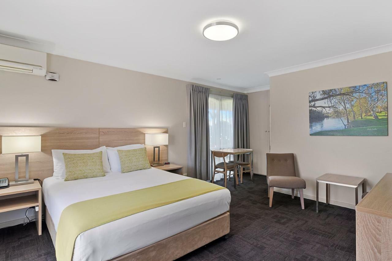 Quality Inn Carriage House Wagga Wagga Bagian luar foto
